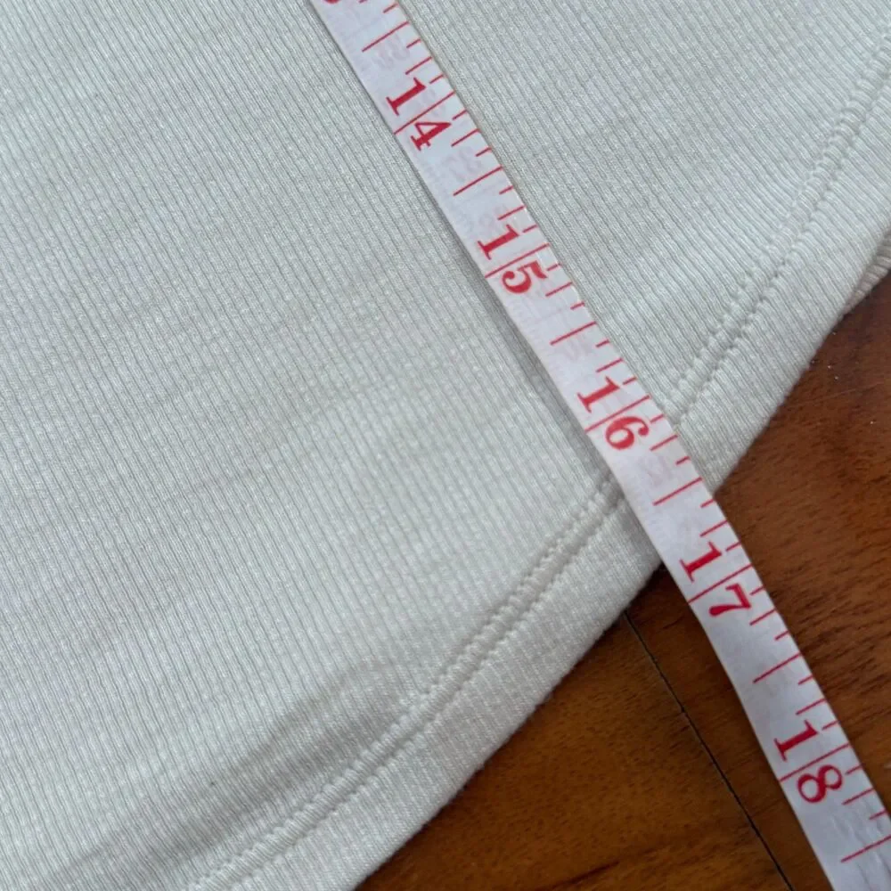 Women Lululemon Hold Tight Cropped Tank Top Bone Size 8 Athleisure Activewear
